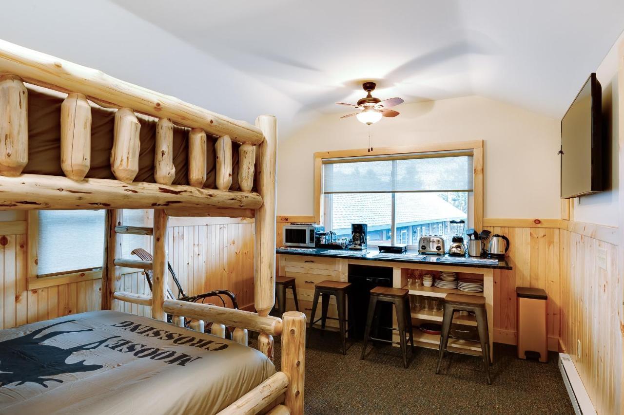 Cobble Mountain Inn
